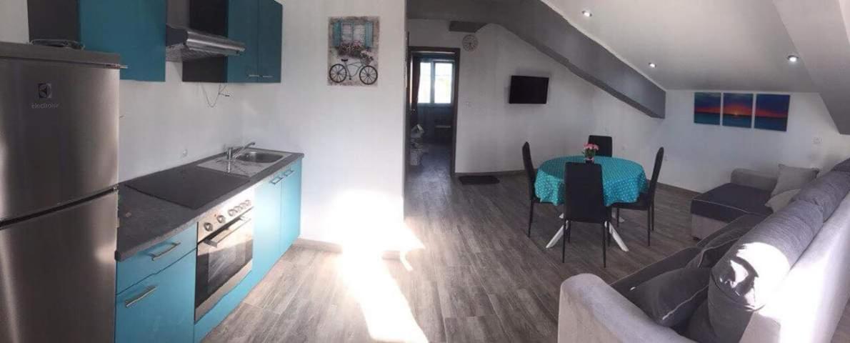 Apartmani Villa Anna Ražanac Buitenkant foto