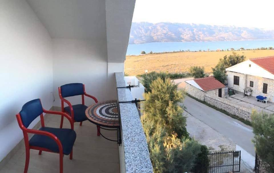 Apartmani Villa Anna Ražanac Buitenkant foto