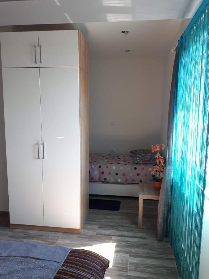 Apartmani Villa Anna Ražanac Buitenkant foto